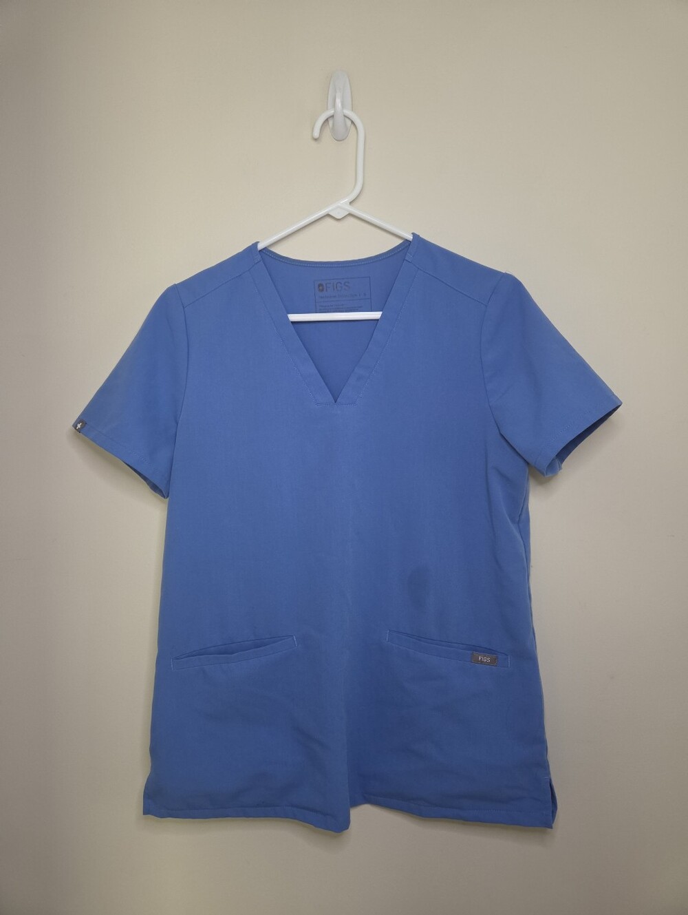 Women's Figs Blue Nursing Scrub Top Sz Small